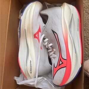 Mizuno Wave Rebellion Flash 3